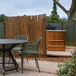 Tinyhouse 2 Pers Met Prive Hottub *