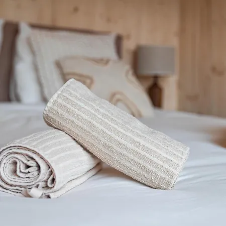 Tinyhouse 2 Pers Met Prive Hottub