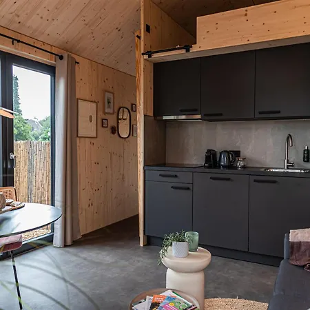 別荘 Tinyhouse 2 Pers Met Prive Hottub