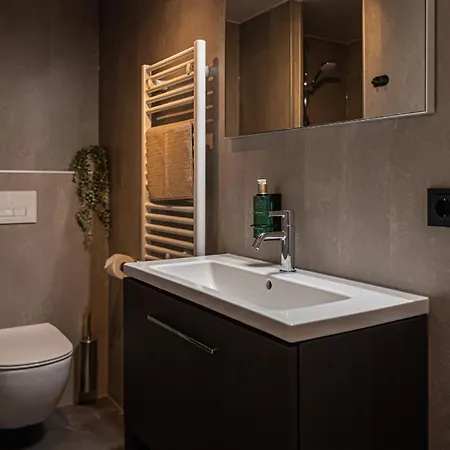 別荘 Tinyhouse 2 Pers Met Prive Hottub メールッセン