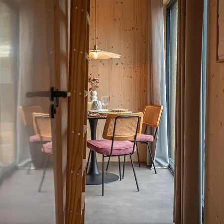 Tinyhouse 2 Pers Met Prive Hottub 別荘
