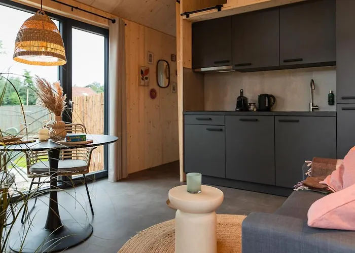 Casa de Férias Tinyhouse 2 Pers Met Hottub *