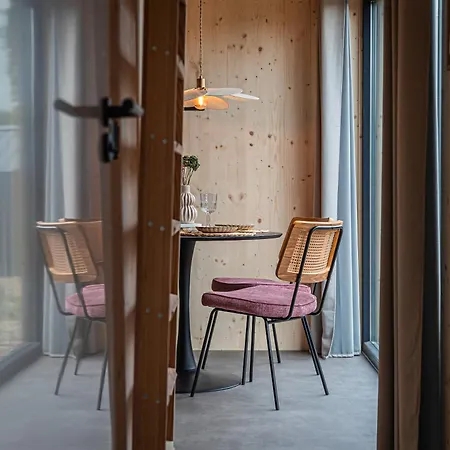 Hébergement de vacances Tinyhouse 2 Pers Met Hottub Meerssen