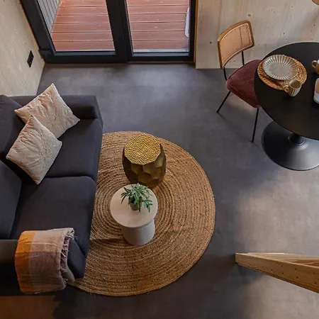 Tinyhouse 2 Pers Met Hottub * Meerssen